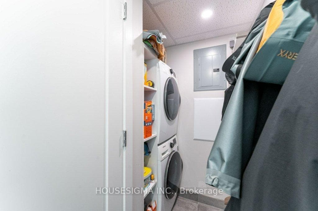 167 Quebec Avenue Unit Unit 3 photo 11