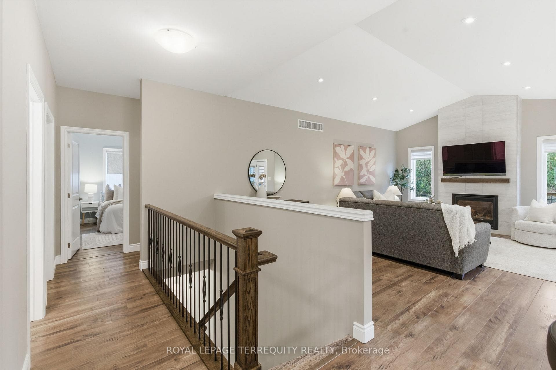 Stairs/ Hallway