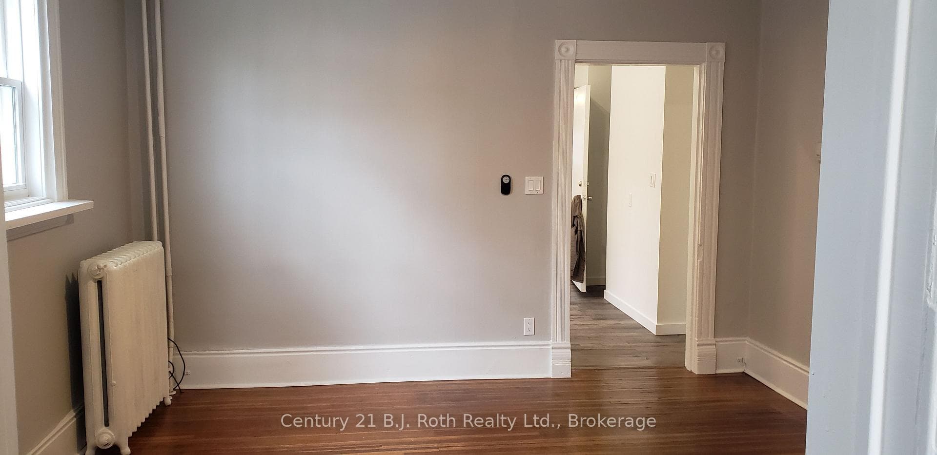 84 Mississaga Street photo 23