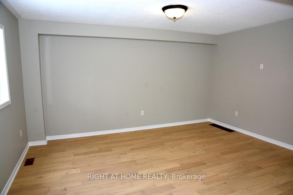 256 Flagstone Way photo 11