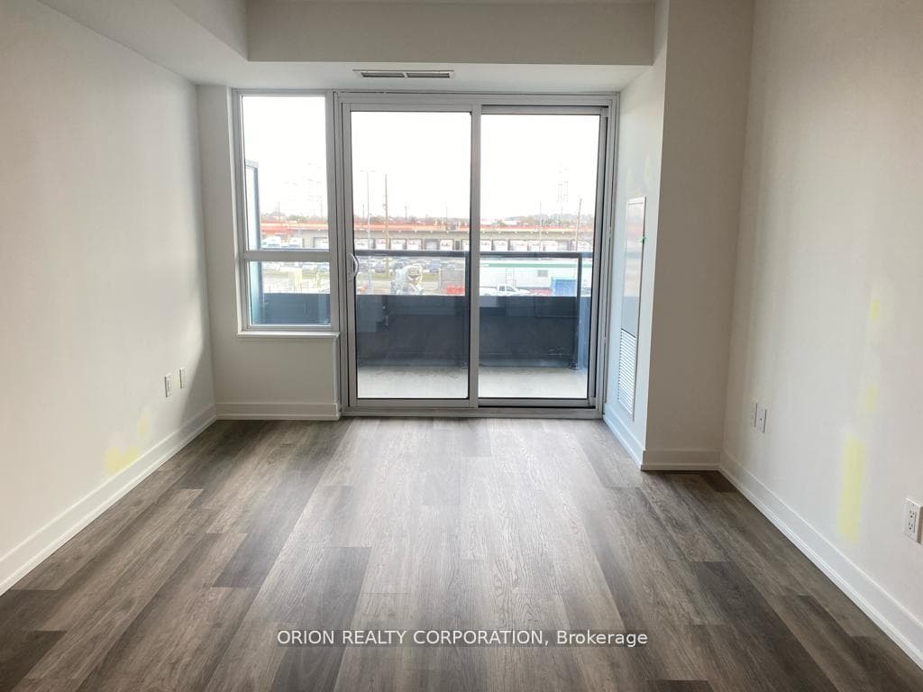 1455 Celebration Drive Unit 316 photo 8