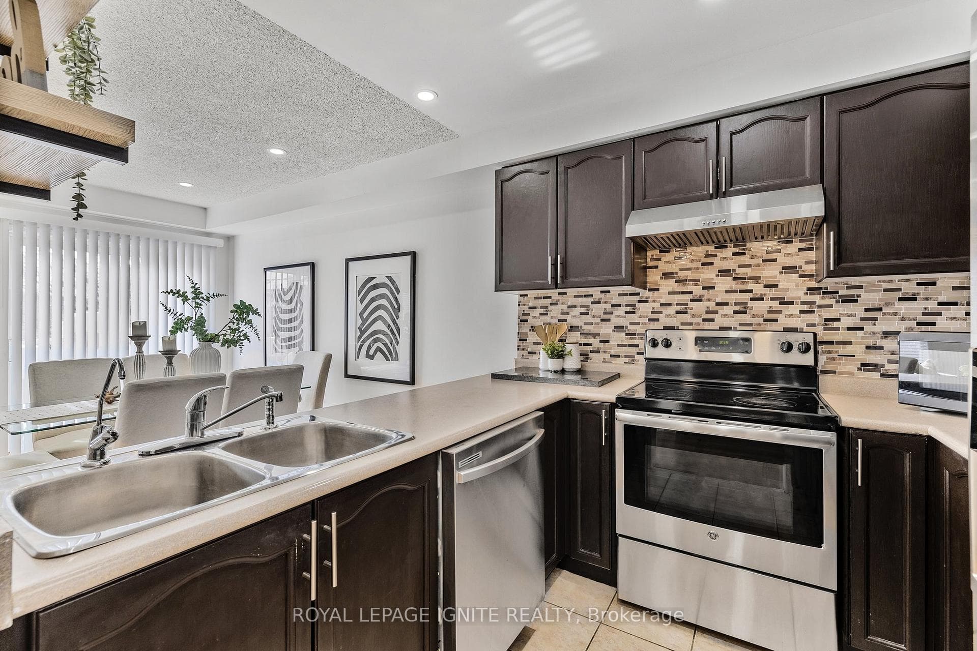 18 Palisades Court photo 5