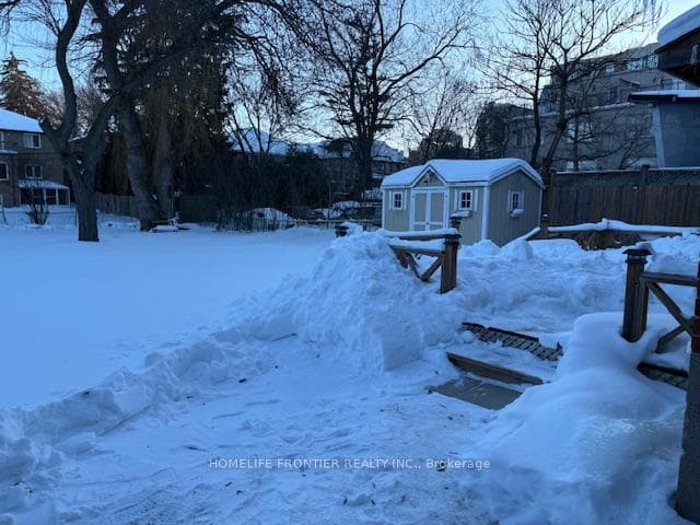 91 Finch Avenue photo 25