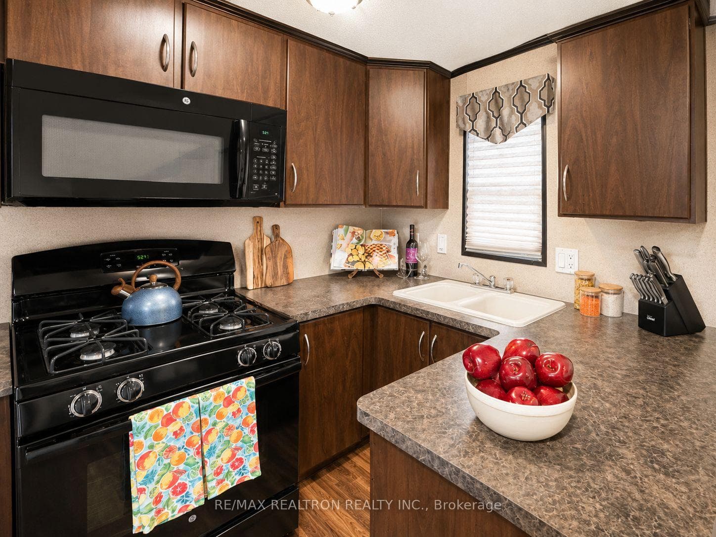 1501 Line 8 Road Unit 234 photo 14