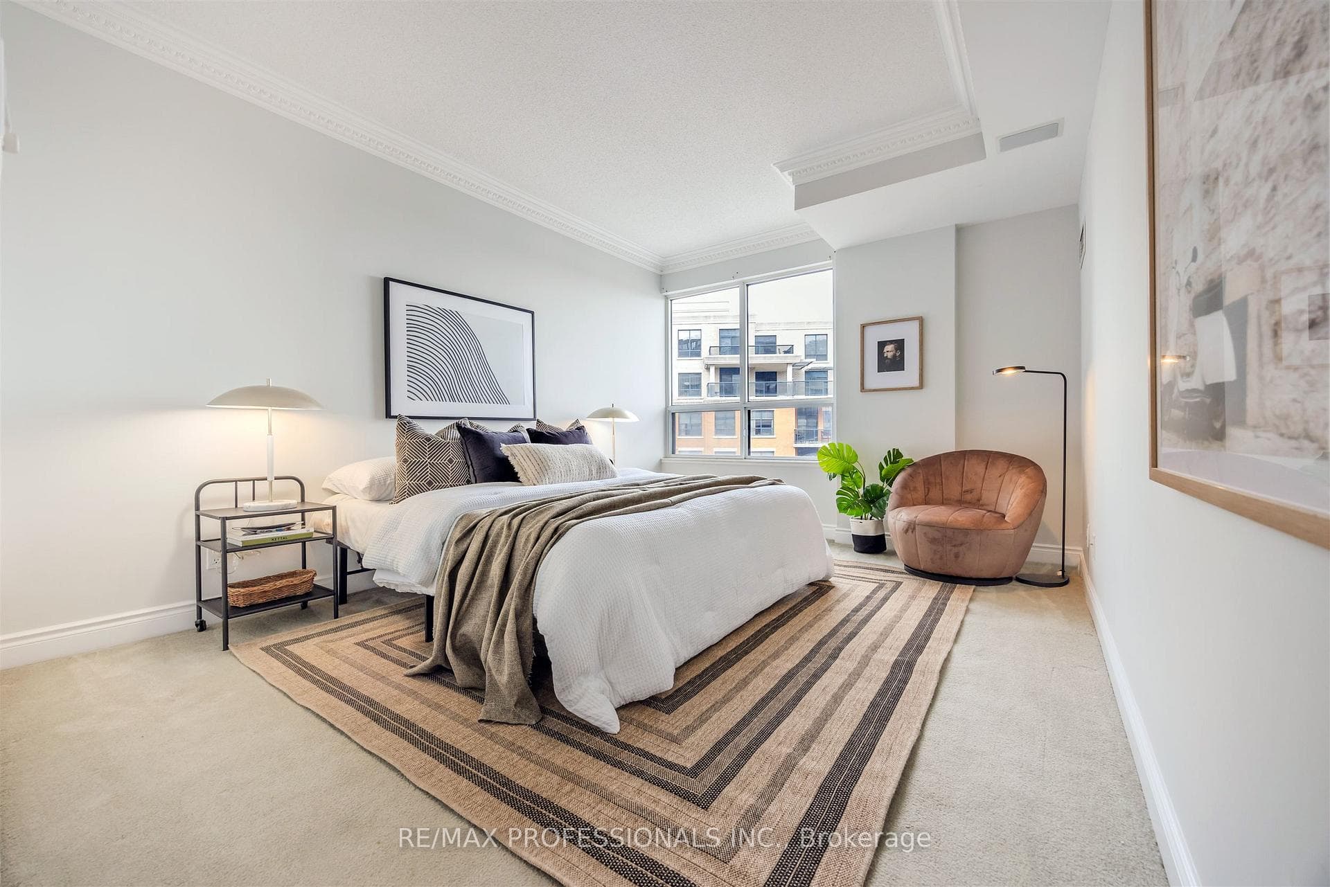 2 Aberfoyle Crescent Unit 1006 photo 26