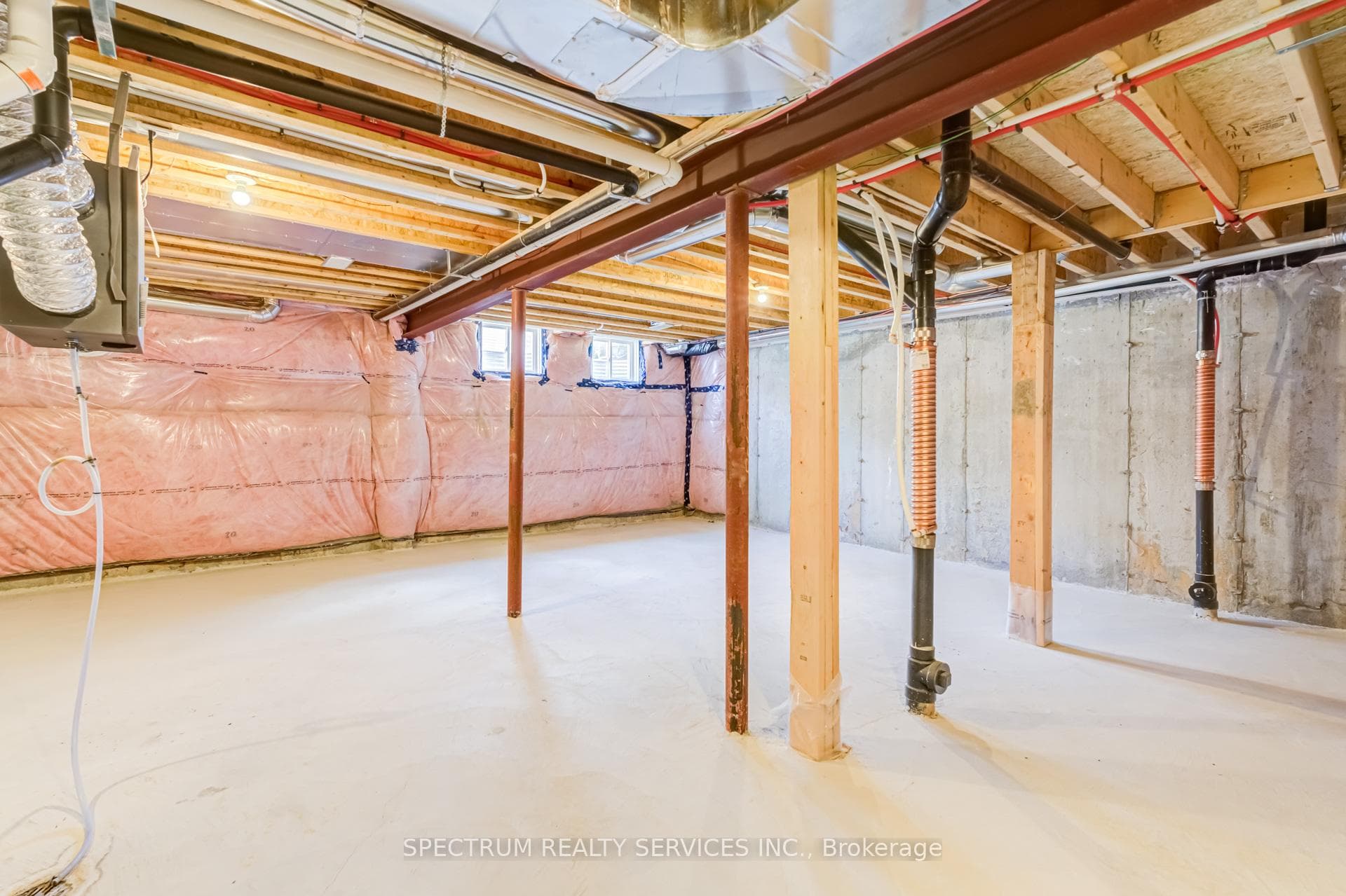 77 Muzzo Drive photo 44