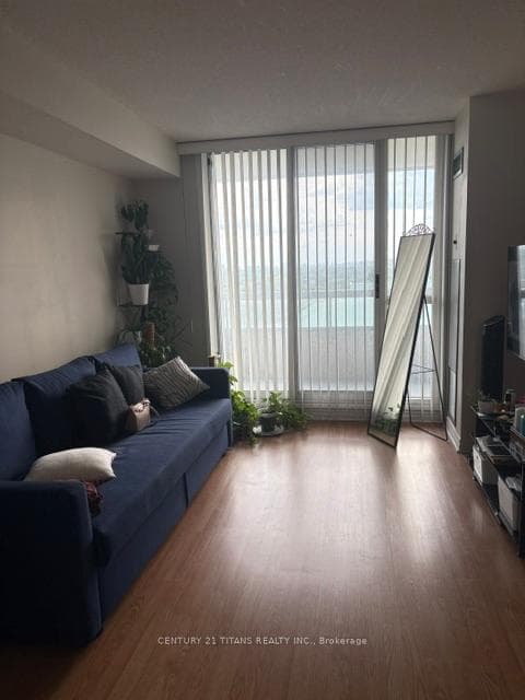 2627 McCowan Road Unit 1819 photo 4