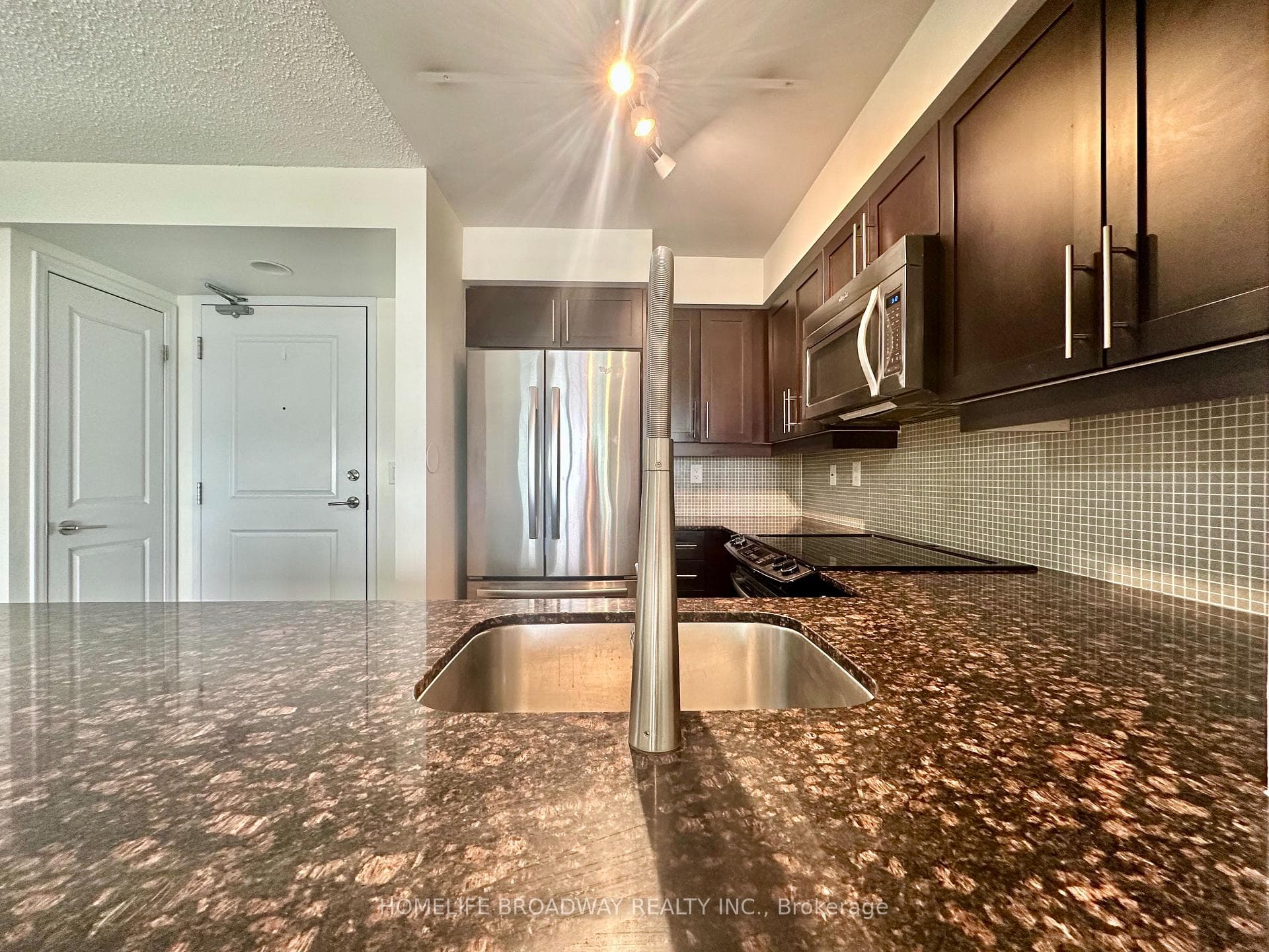 125 Western Battery Road Unit 1814 photo 7