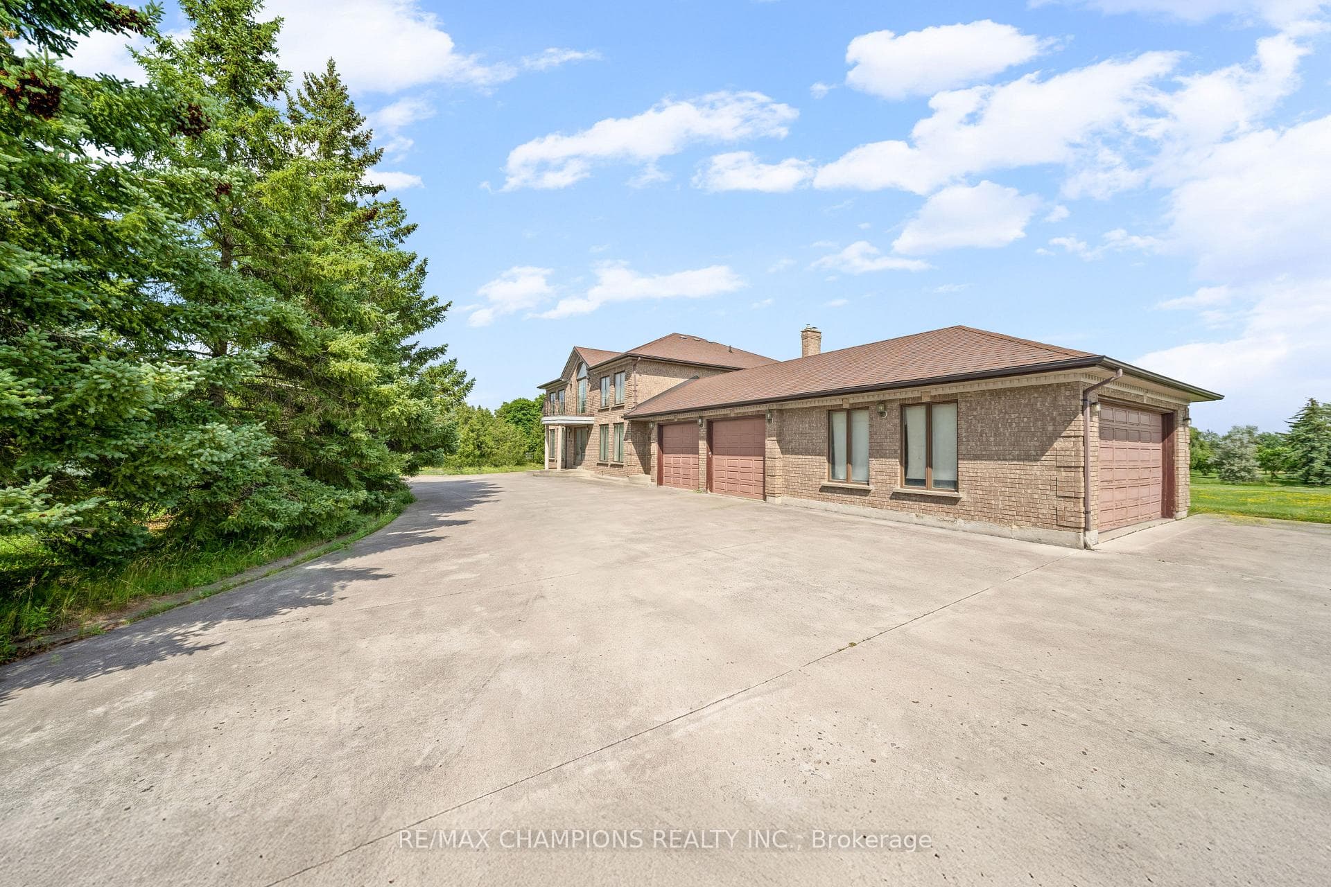 4047 Countryside Drive photo 5