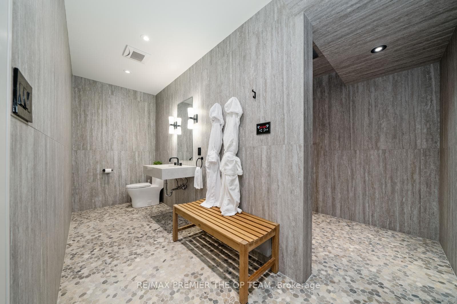 35 Botfield Avenue photo 34