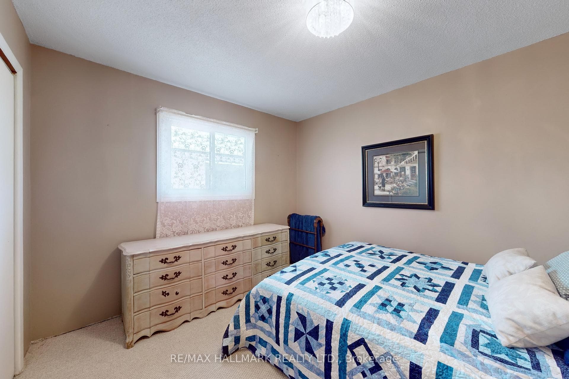 111 Kerr Boulevard photo 19