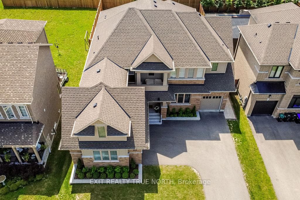 108 Rugman Crescent photo 47