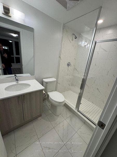 556 Marlee Avenue Unit 412 photo 9