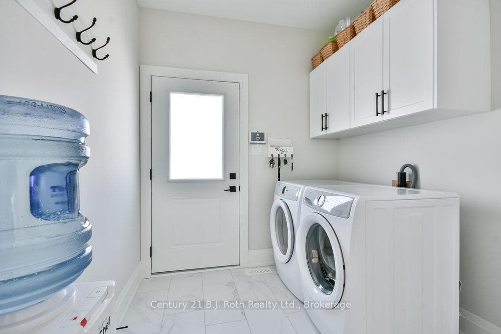 53 Dock Lane Unit 27 photo 24