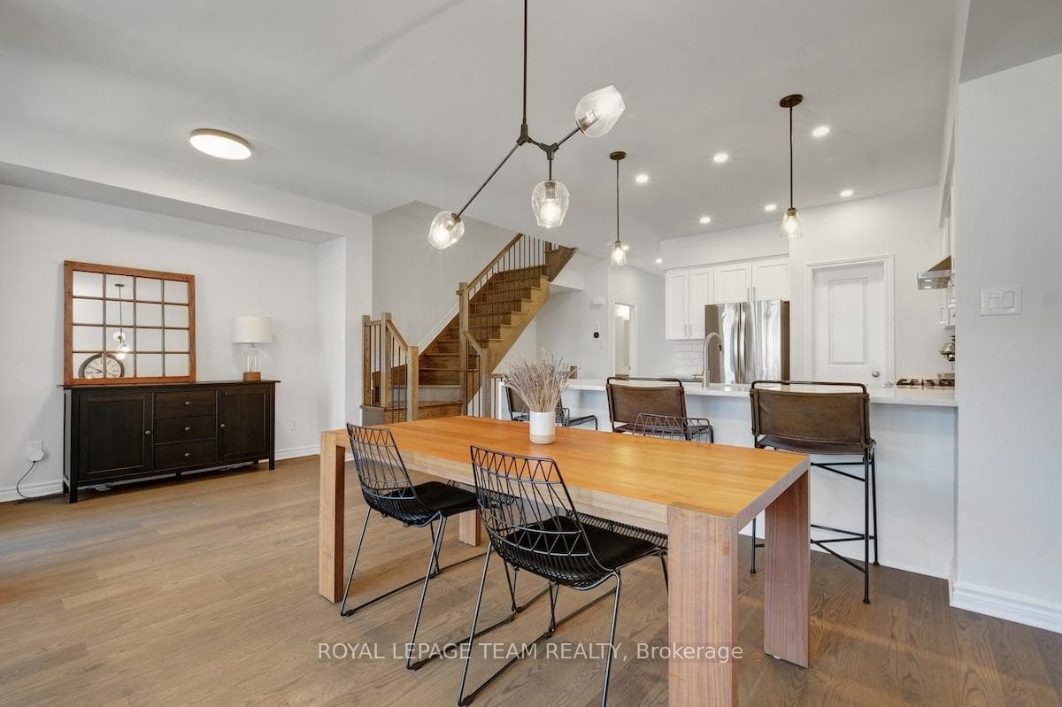 807 Clapham Terrace photo 19