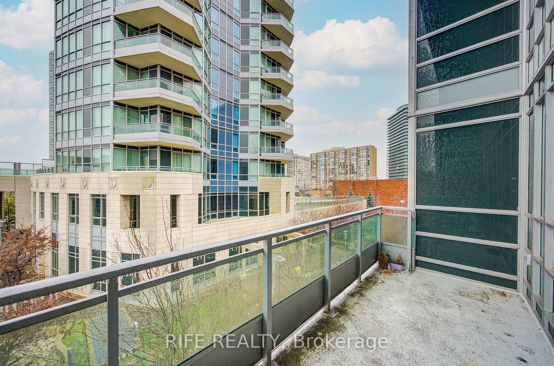 31 Olive Avenue Unit 223 photo 34