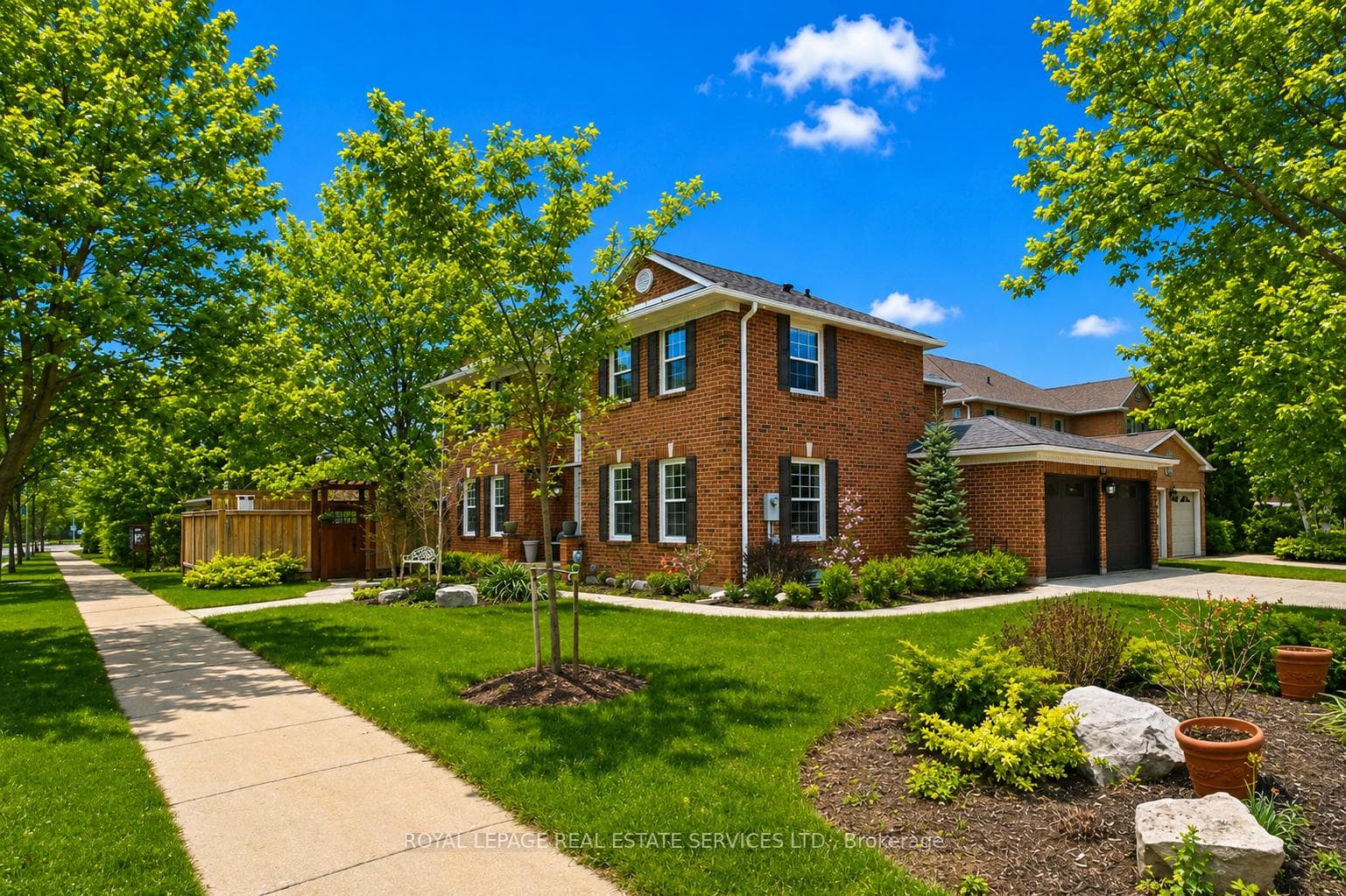 One of Oakville's Most Coveted Communities!