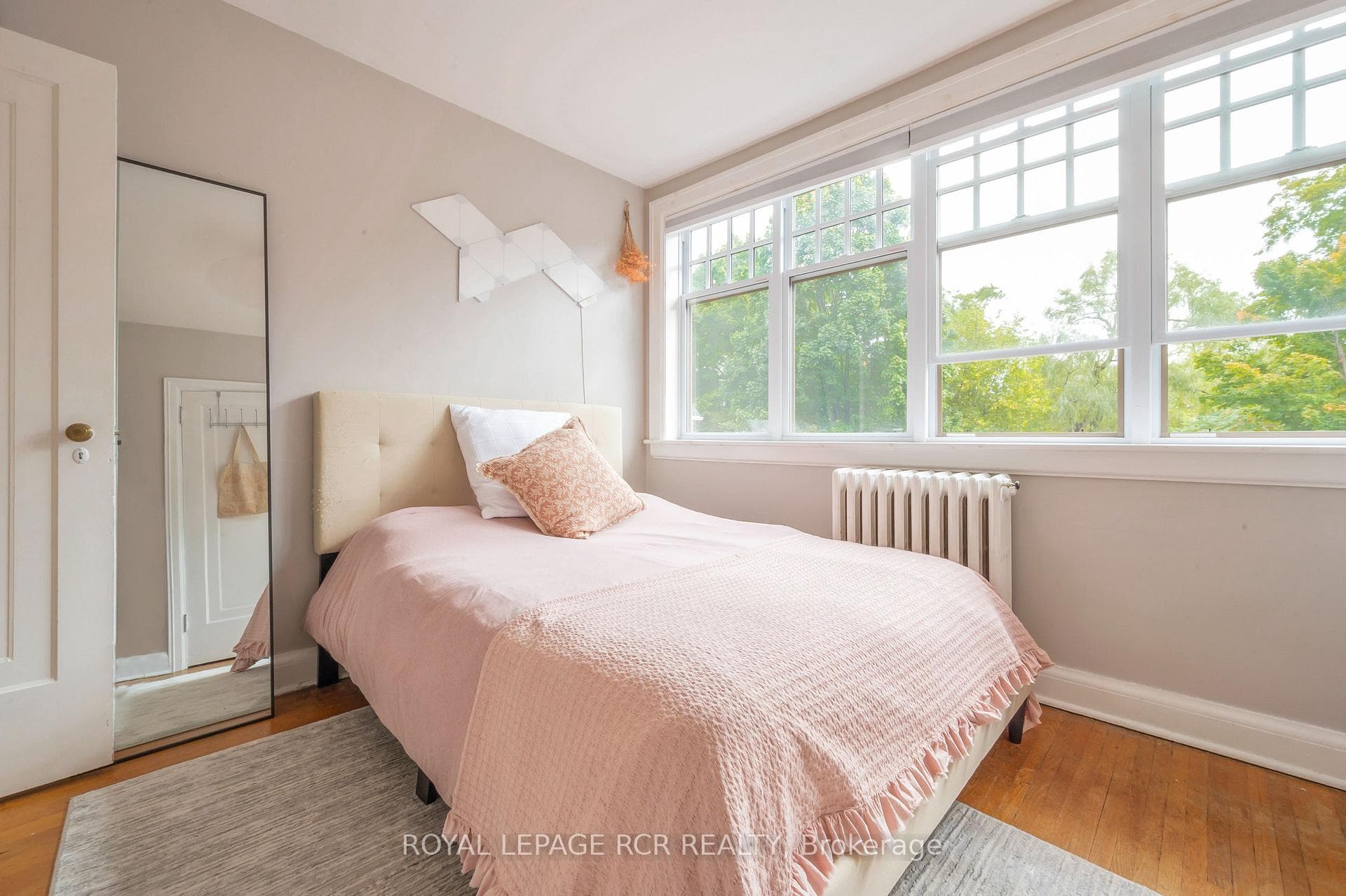 9 York Street photo 22