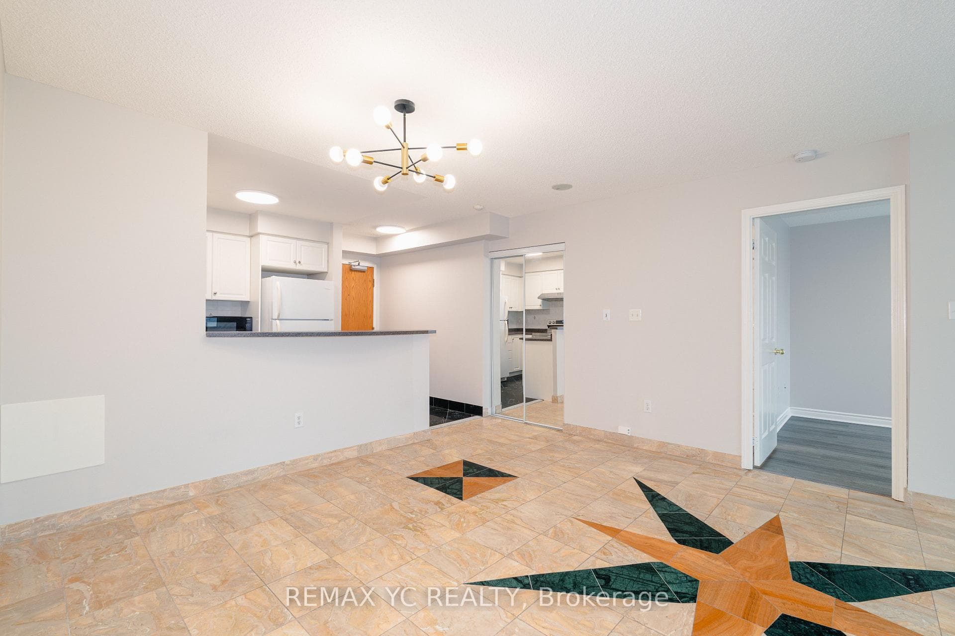 7 Lorraine Drive Unit 2315 photo 10