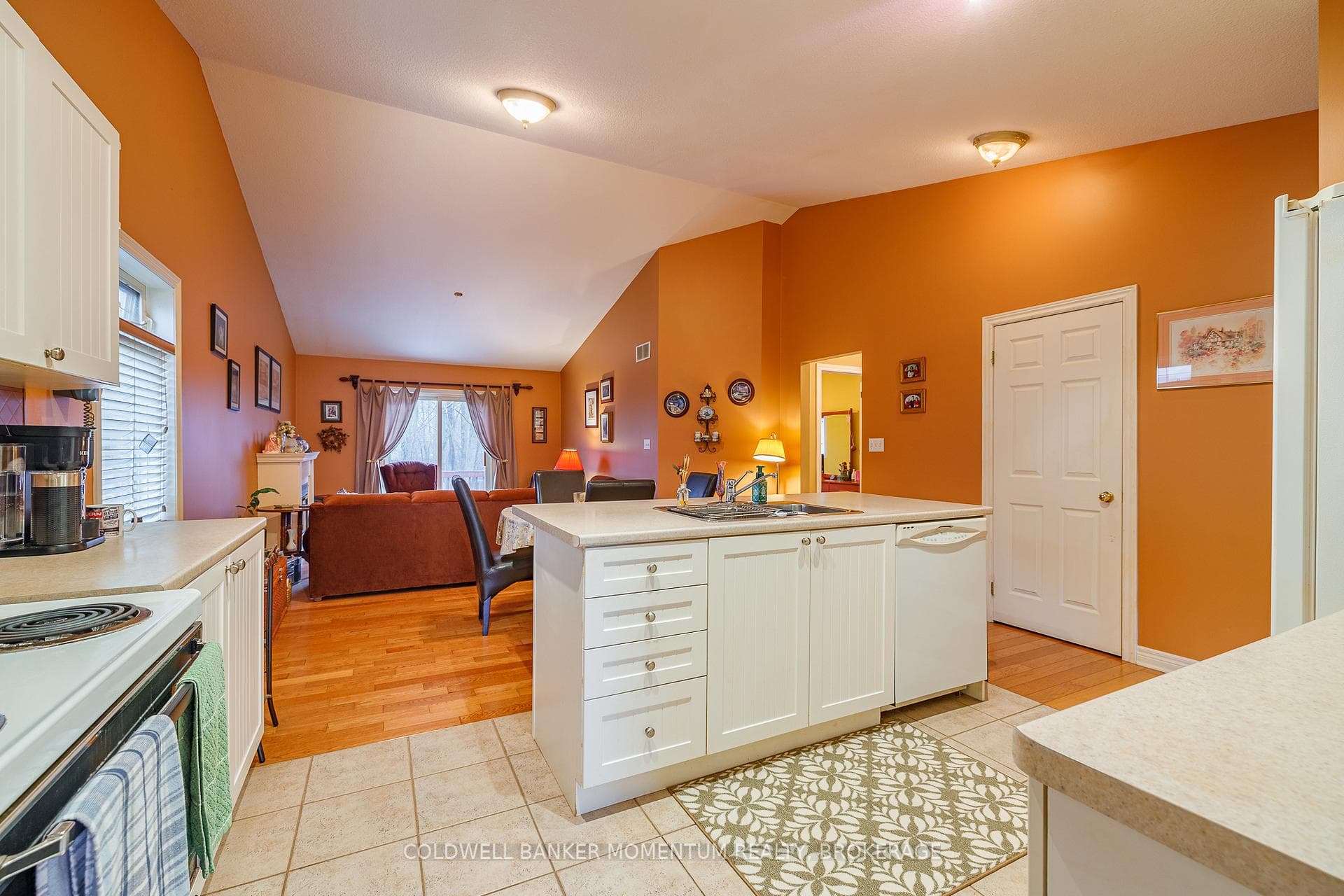 47 Thorold Avenue photo 12