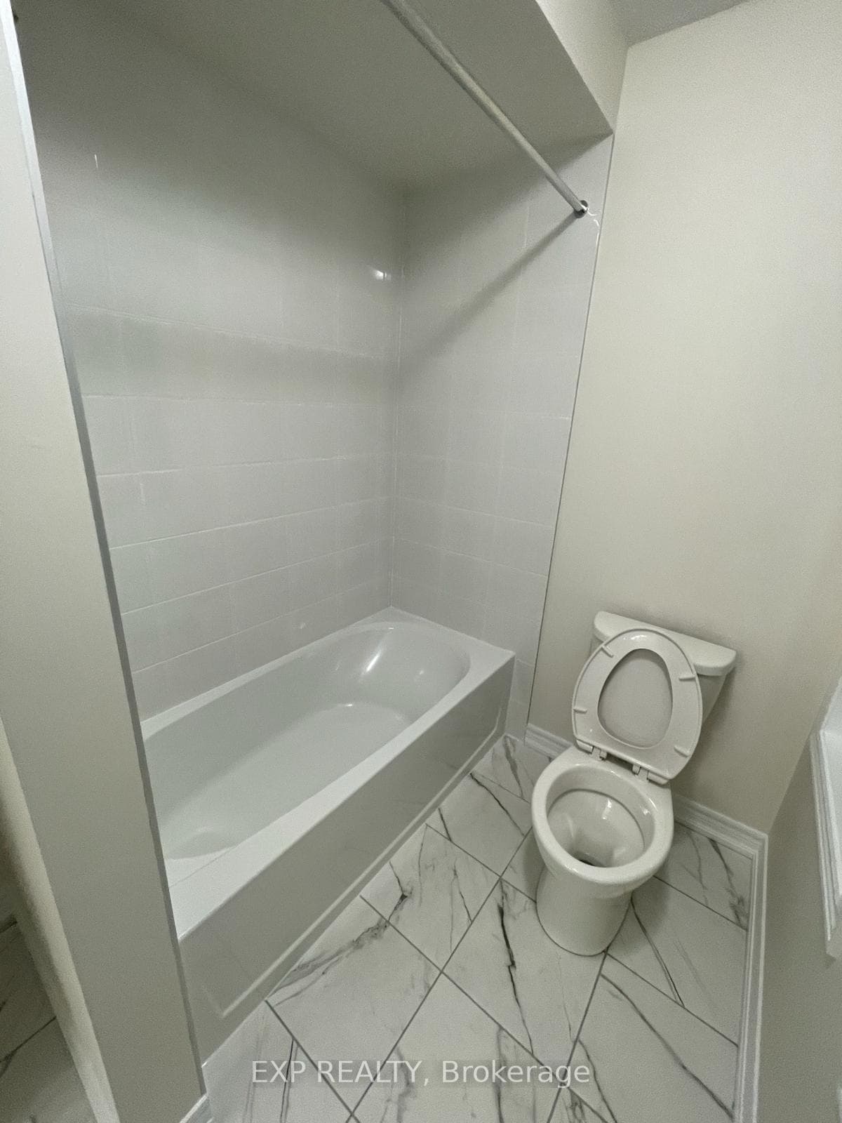 45 Stonehill Avenue photo 26