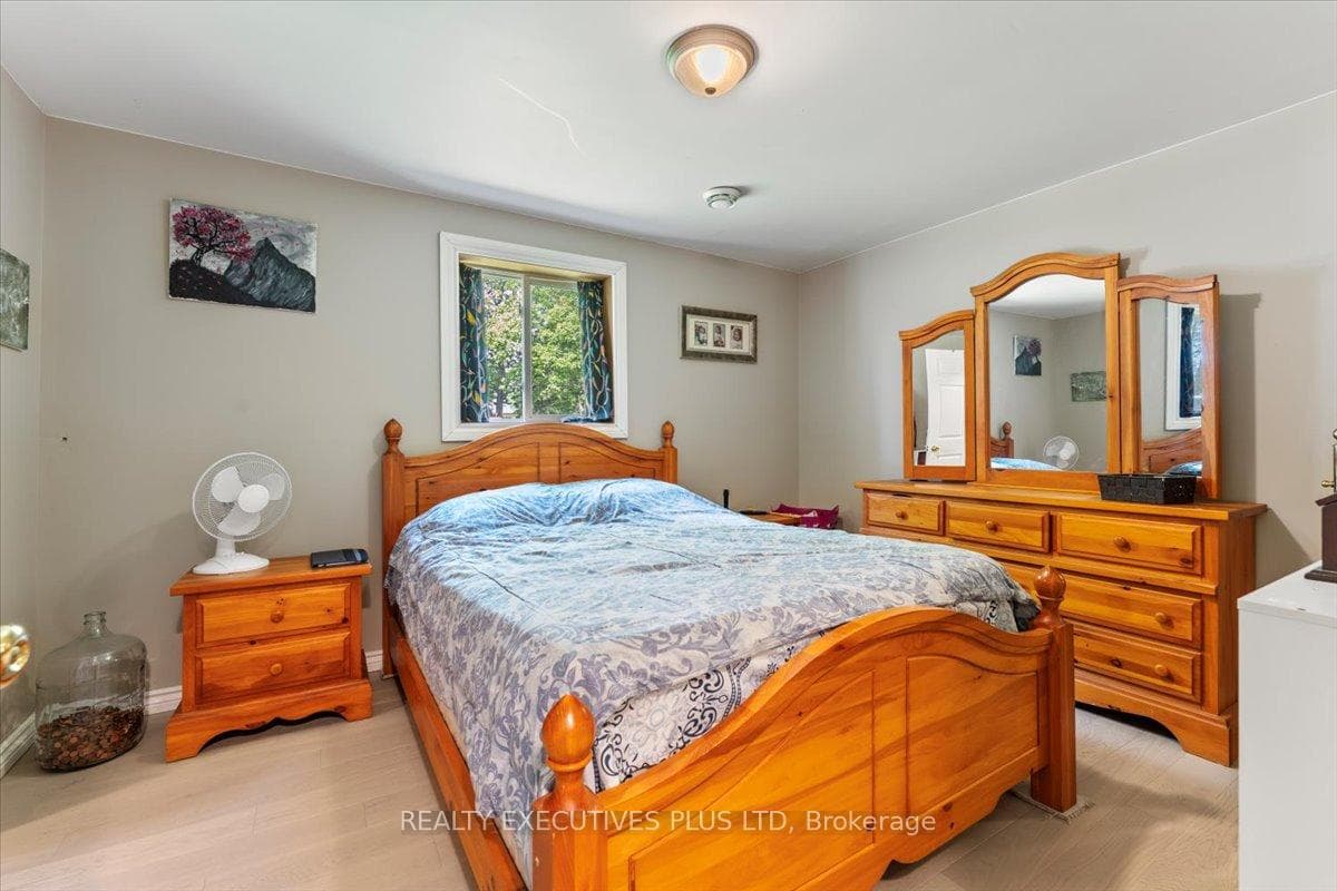 813 Port Maitland Road photo 17