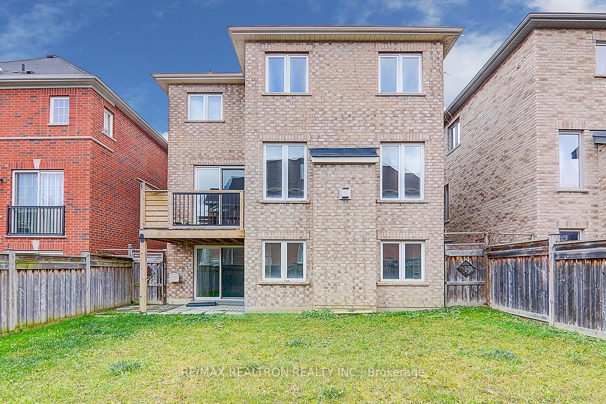 34 Magdalan Crescent Unit main photo 22