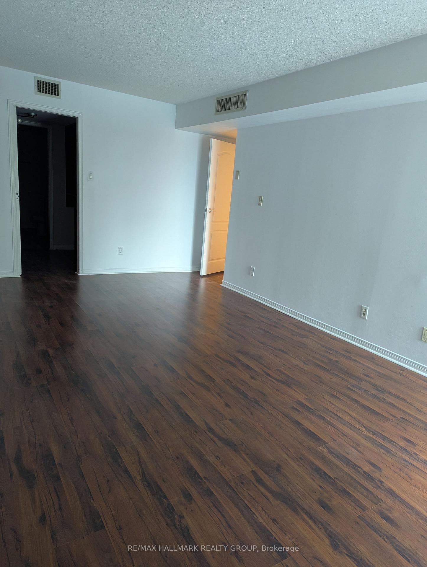 160 George Street Unit 706 photo 24