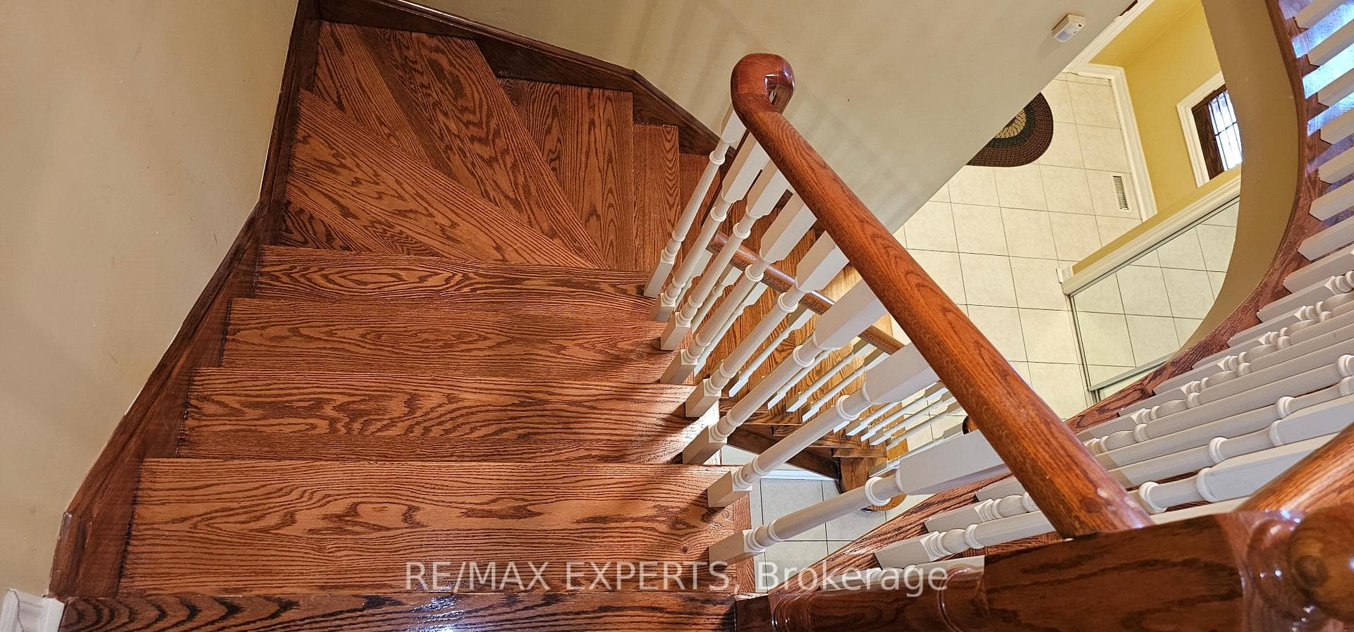 221 Matthew Drive photo 23