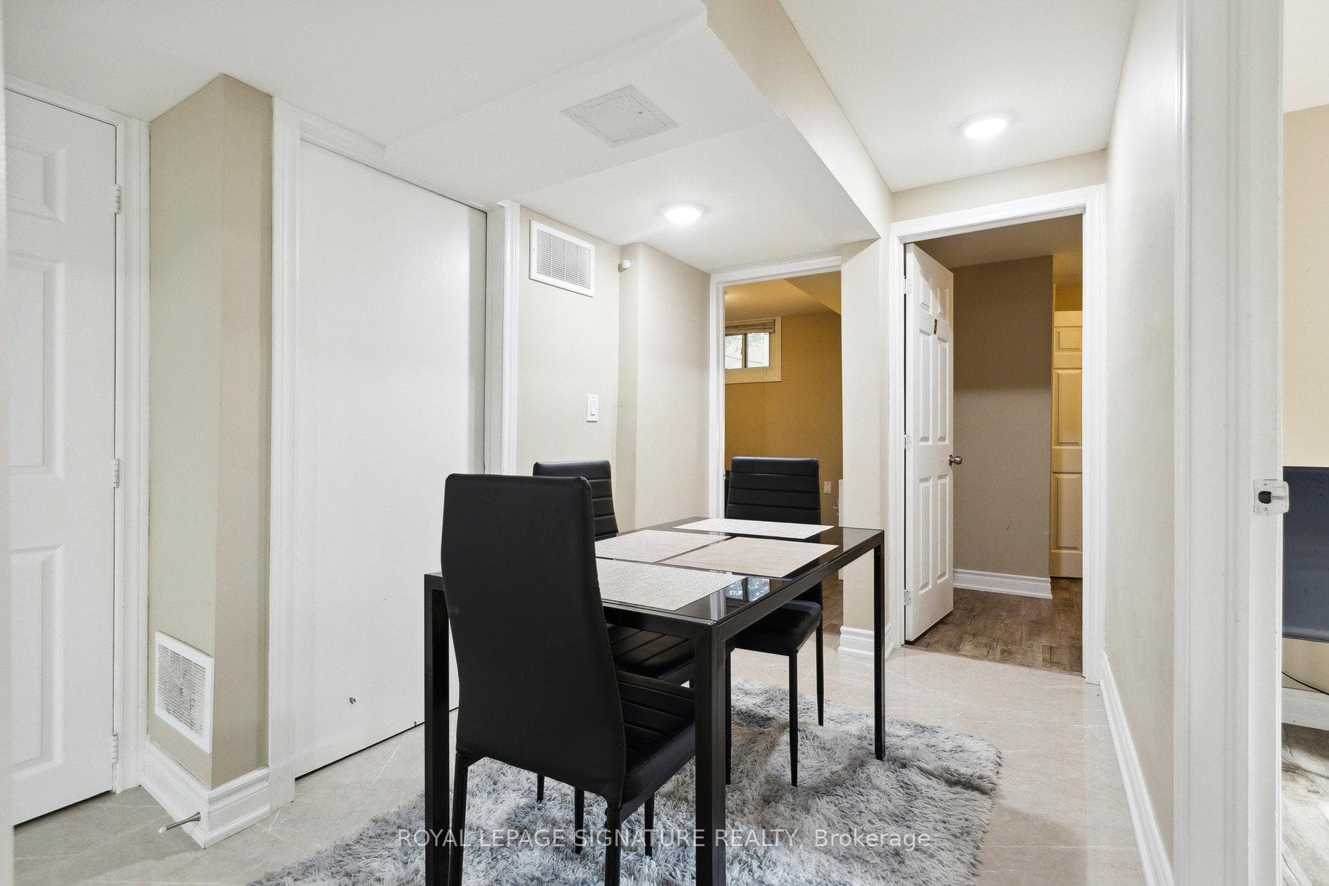225B Cedarbrae Avenue photo 32