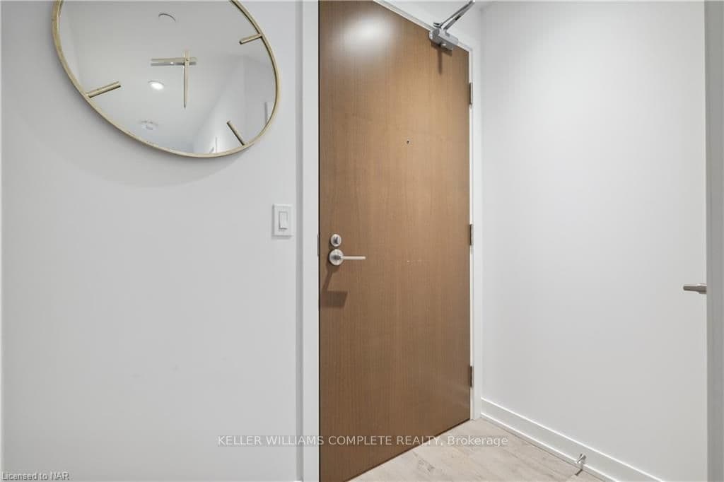 1926 LAKESHORE BOULEVARD WEST Boulevard Unit 1515 photo 7