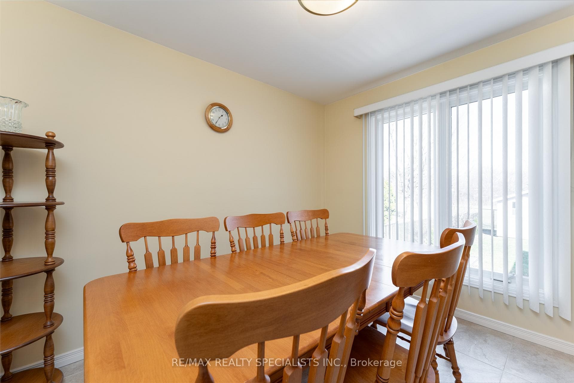 2459 Sinclair Circle photo 14