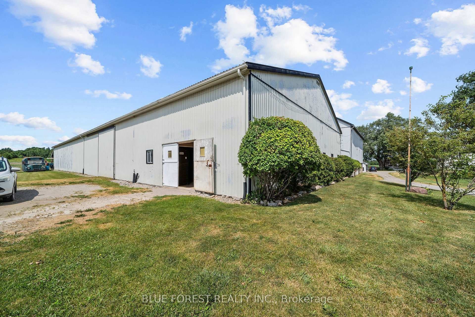 12798 EIGHT MILE Road photo 27
