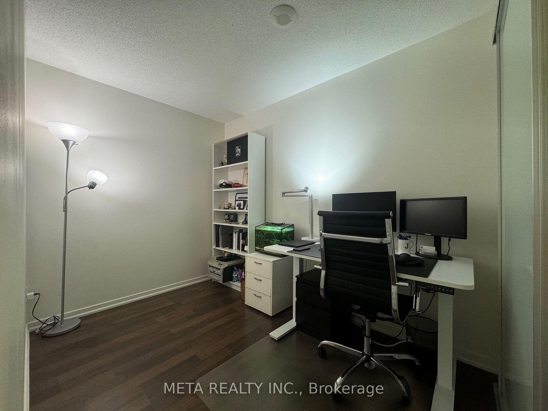 38 Joe Shuster Way Unit 2102 photo 5