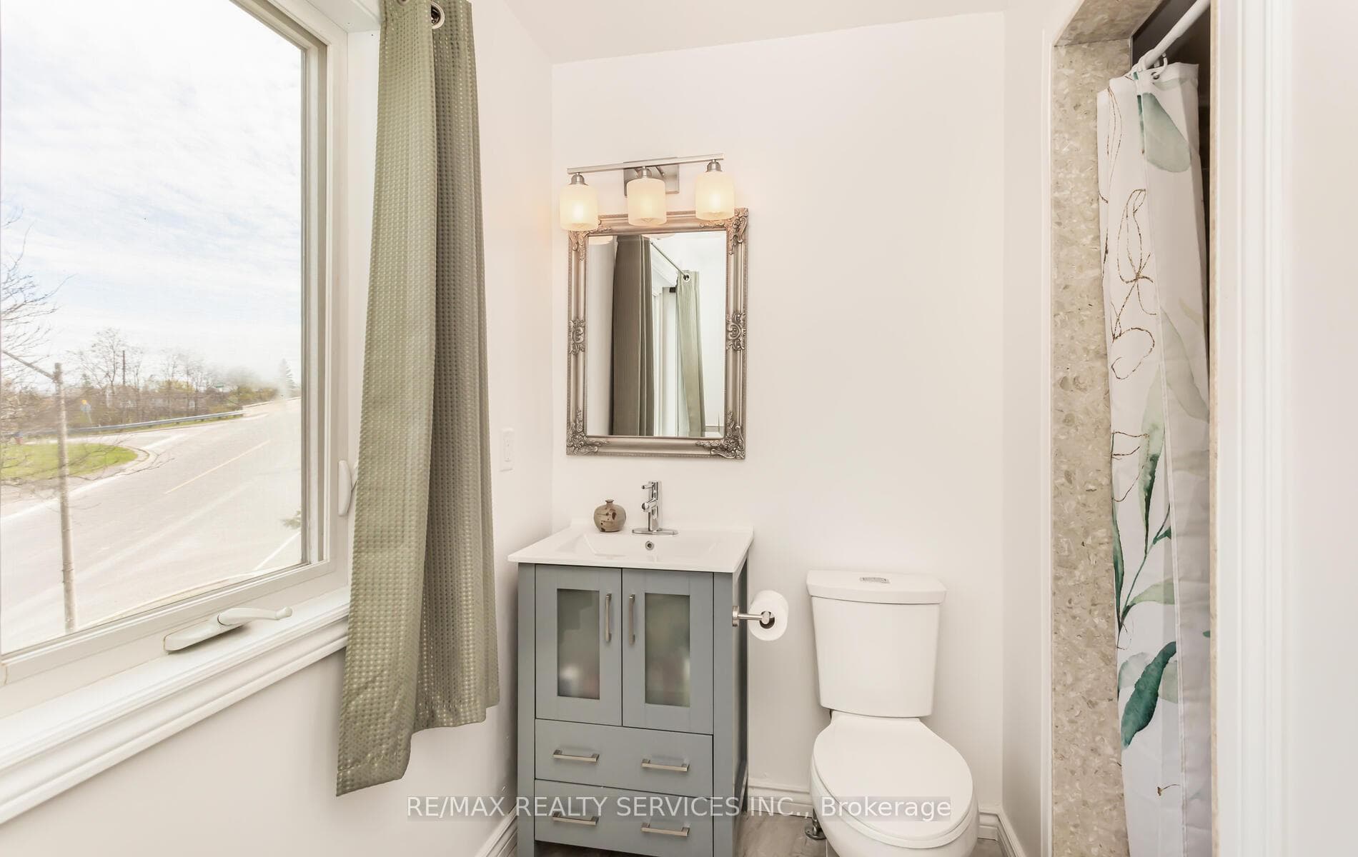 40 Maple Avenue Unit 168 photo 18