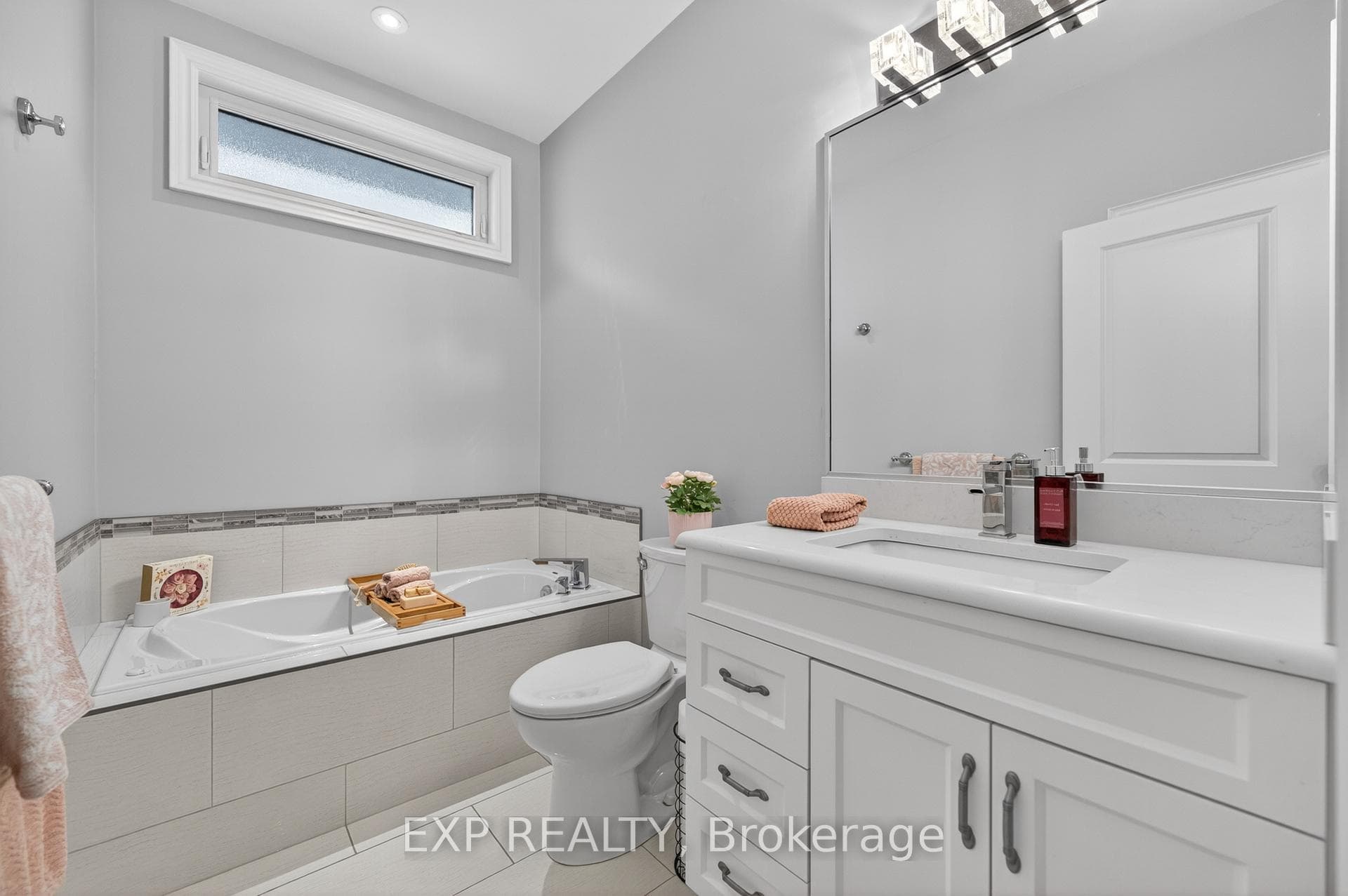 8736 Angie Drive photo 50