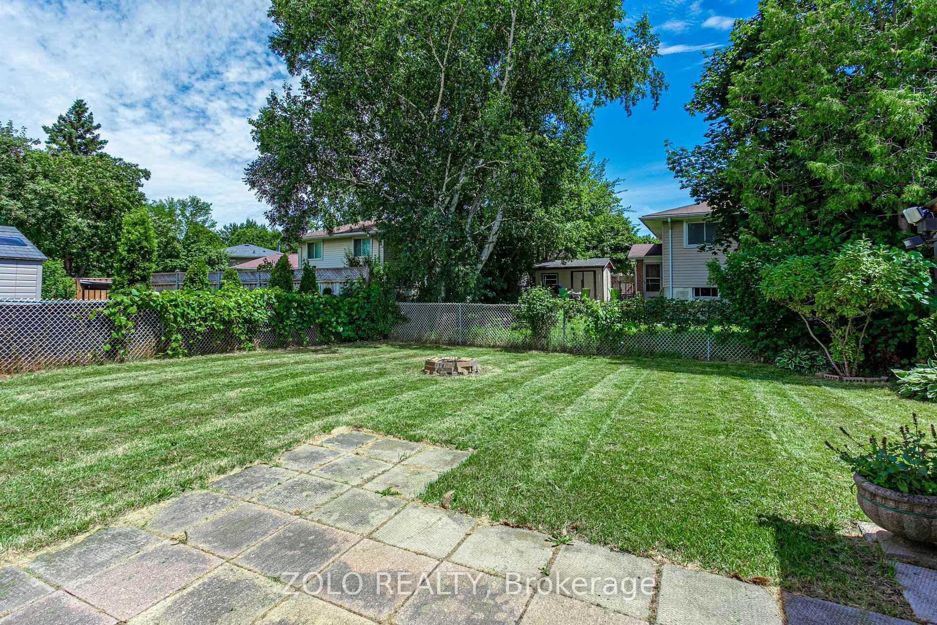 170 Speight Boulevard photo 33