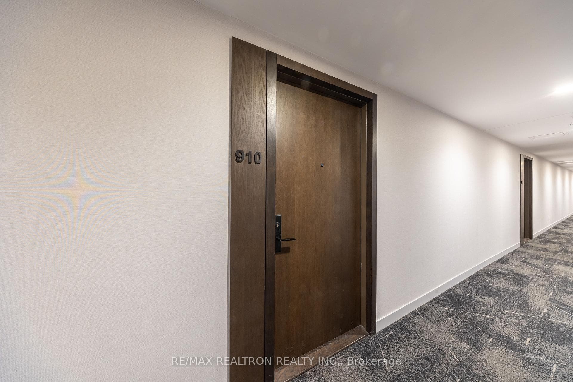 2799 Kingston Road Unit 910 photo 15