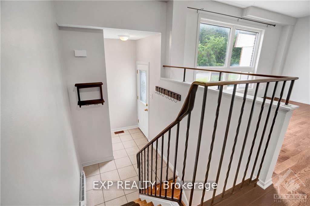 20 FORESTER Crescent Unit C photo 7