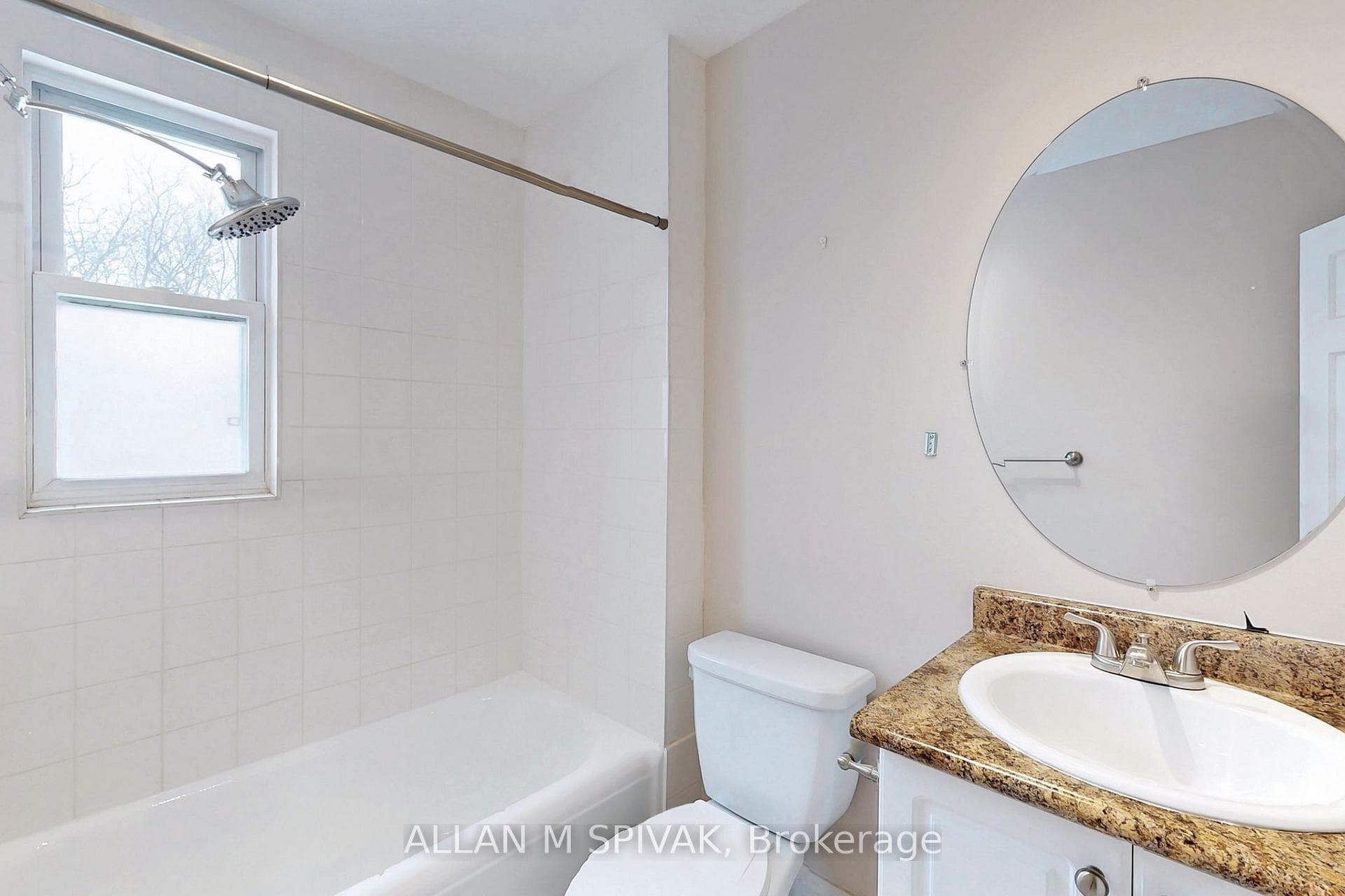 787 Spadina Road Unit N2 photo 16