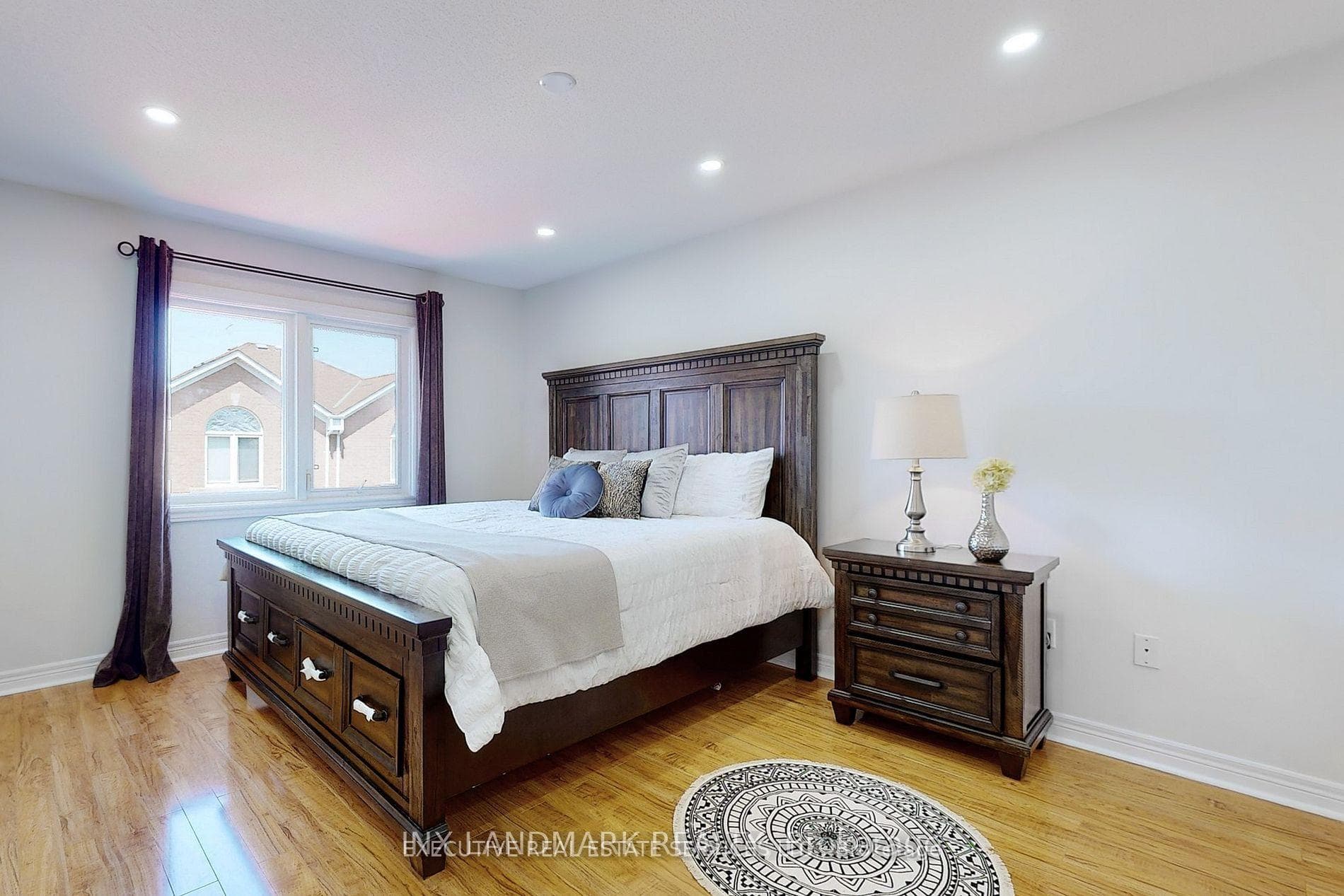 37 Martree Crescent photo 18