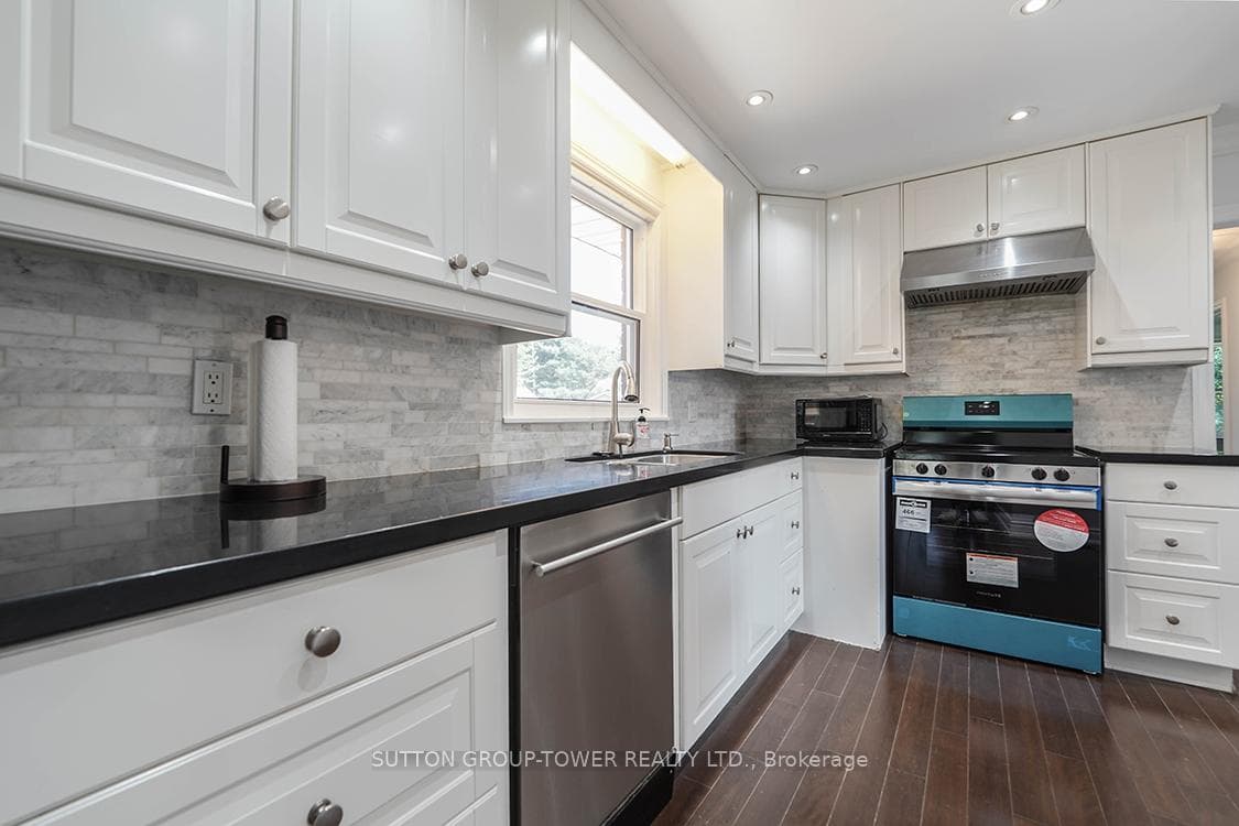 225 Park Lawn Road photo 15