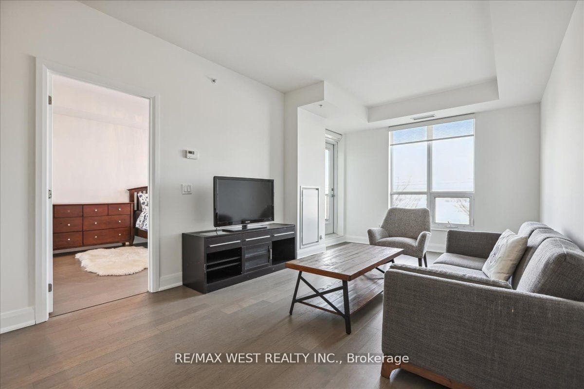 2480 Prince Michael Drive Unit 211 photo 5