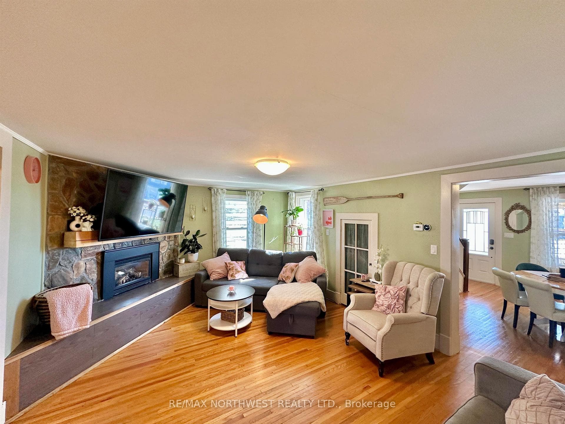 444 Third Street South photo 19