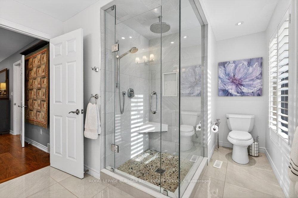 89 Stonegate Drive photo 23