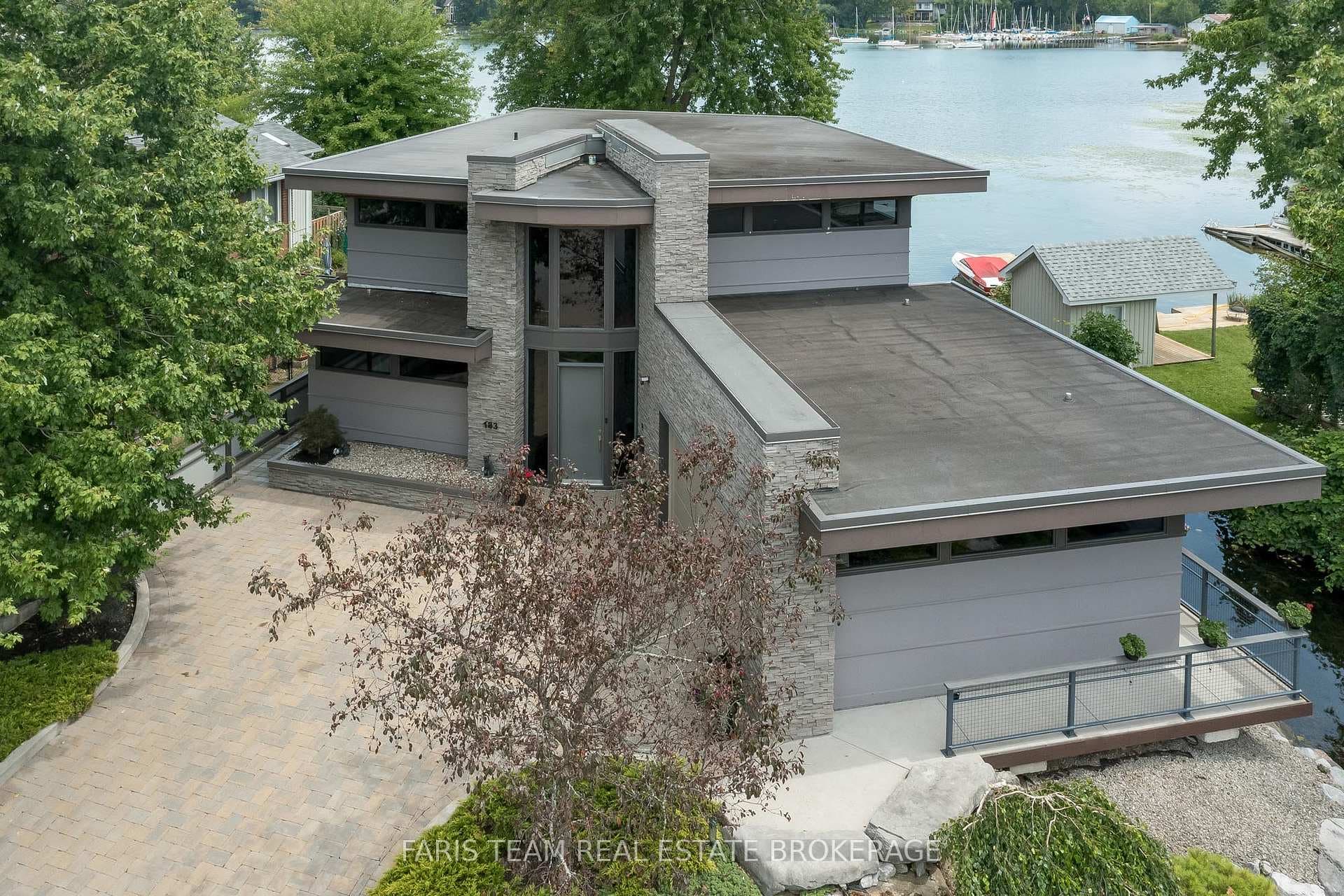 183 Cedar Island Road photo 3