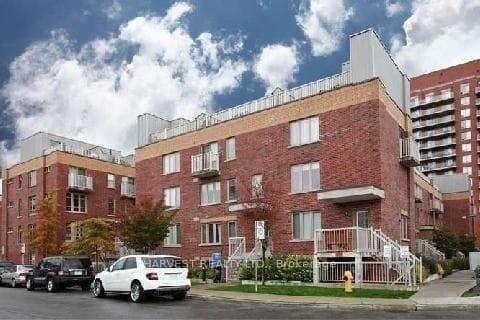 11 Ruttan Street Unit 125 photo 1