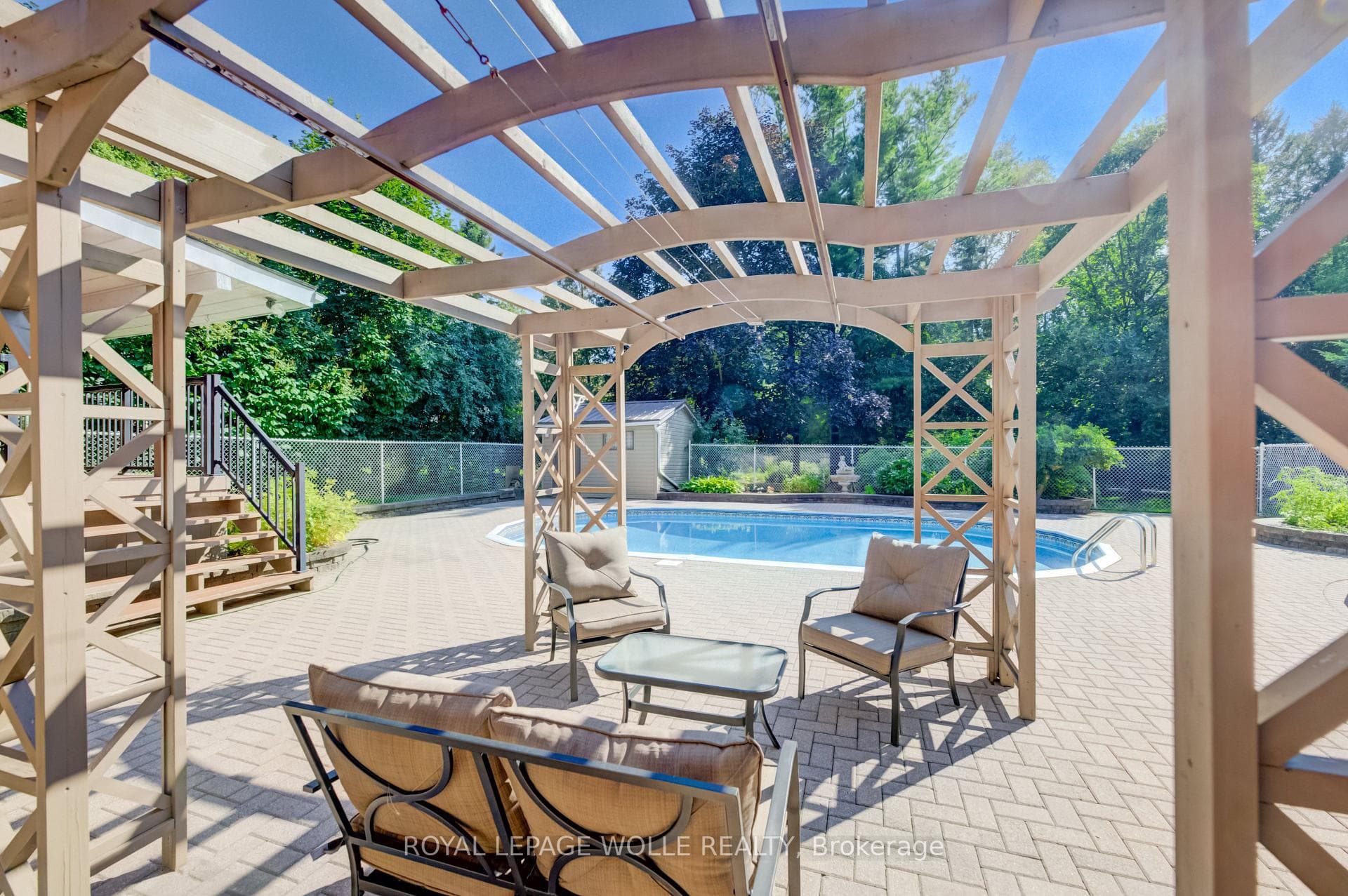 291 Villa Place photo 31