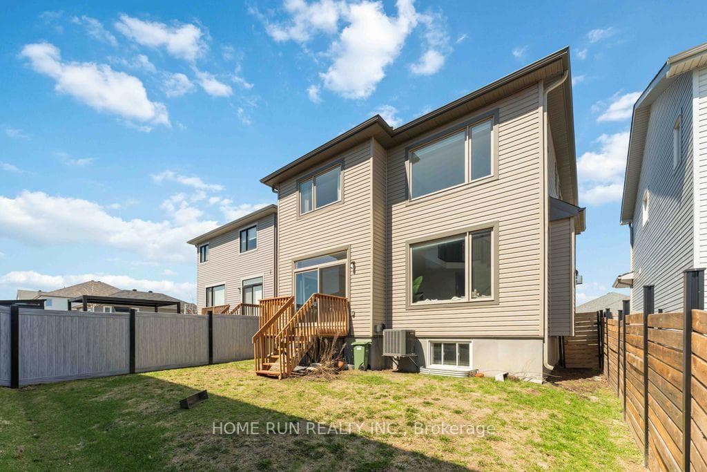 95 Shinny Avenue photo 41