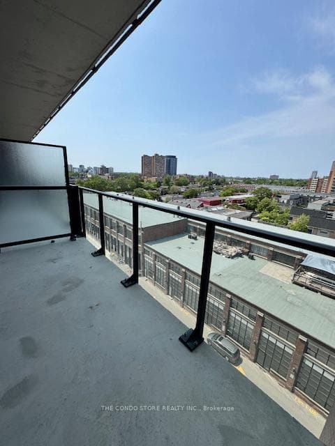 181 Sterling Road Unit 816 photo 13
